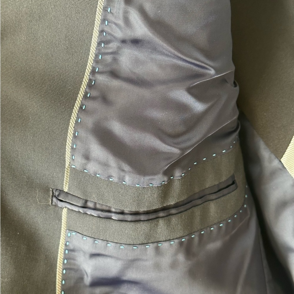 Marc Ecko Men’s Gray Blazer Size 40r - image 3